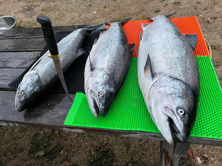 Fish fillet board that's flexible | Fillet Away Fish Mats